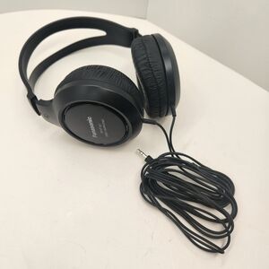 Panasonic headphones RP HT-161 Over The Ear black long cord stereo audio music